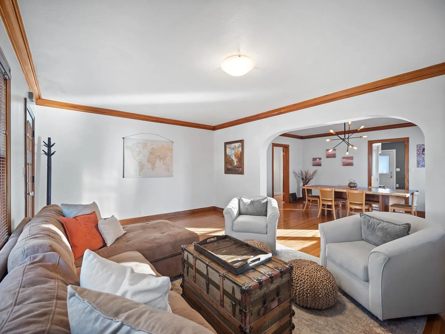 Charming South Hill home with office and fenced back yard — Photo 3