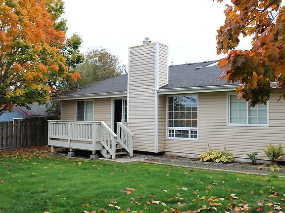 2nd image of 6017 N 41st St