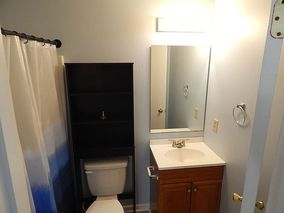 4th image of 4104 Fraternity Ct