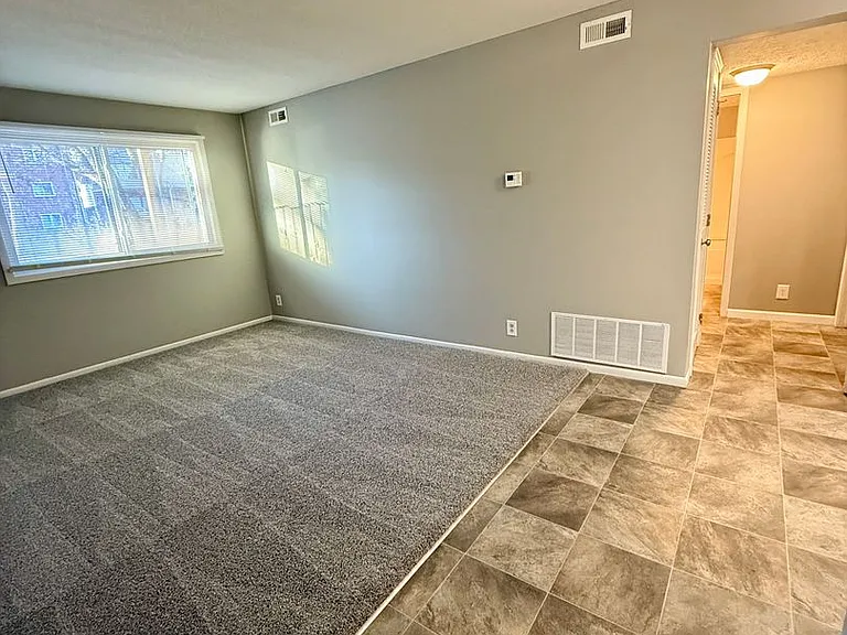 Renovated Apartment Just for You — Photo 6
