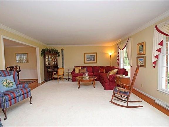 3rd image of 6552 Madeira Hills Dr