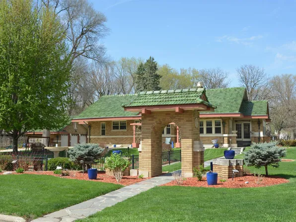 4103 Perry Way, Sioux City, IA 51104