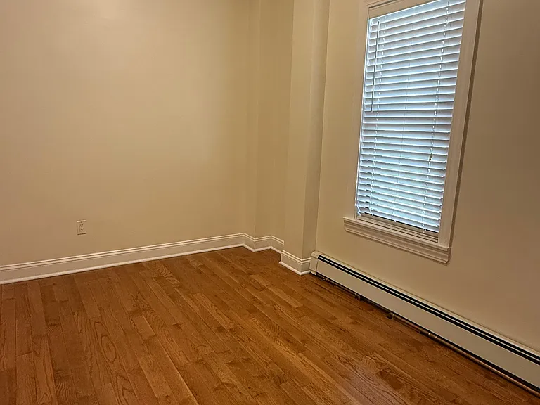 26 Florence Ave #1 — Photo 7