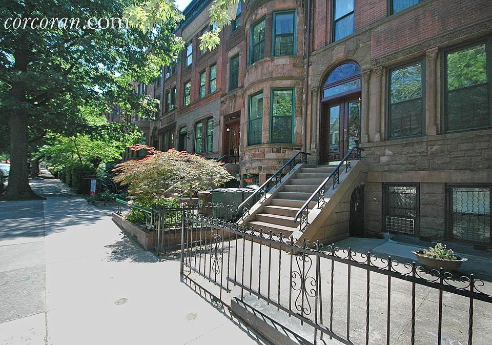 1st image of 394 4th St #1