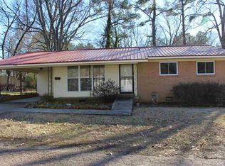 445 Azalea Ln, Covington, TN 38019