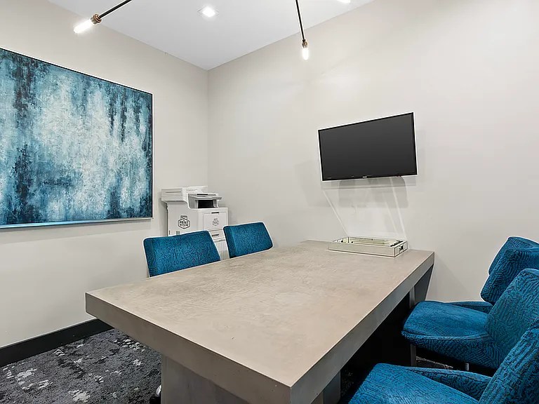 Satori Flats — Photo 43