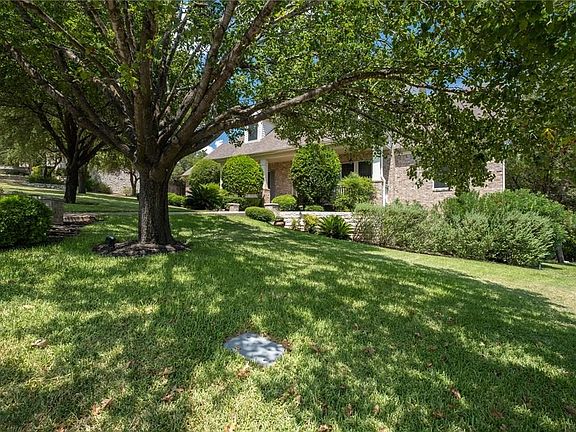 4th image of 1733 Canonero Dr