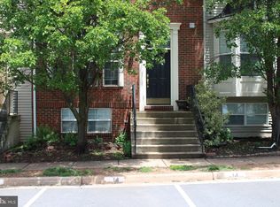 14186 Hunters Run Way, Gainesville, VA 20155