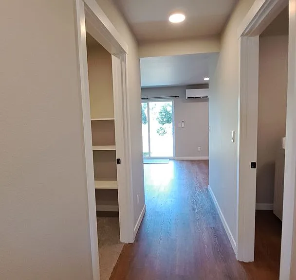 3113 E Camellia Way — Photo 6