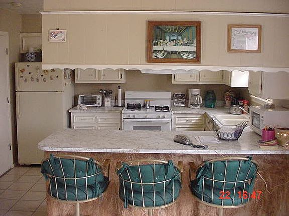4th image of 616 Avenue G