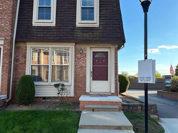 19520 Ridgemont St #16, Saint Clair Shores, MI 48080