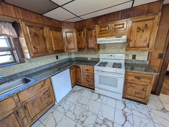 92 Winchester St, Medford, MA