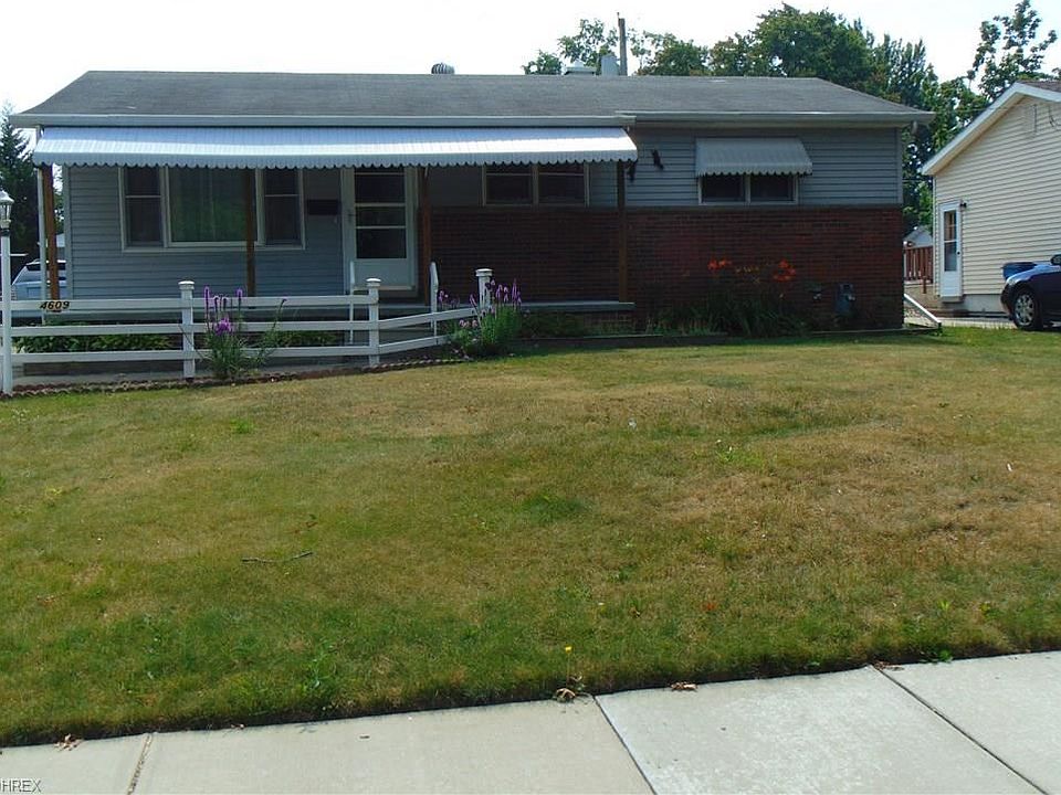 1st image of 4609 Palm Ave
