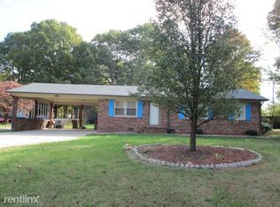 4406 Holland Rd, Greensboro, NC 27405