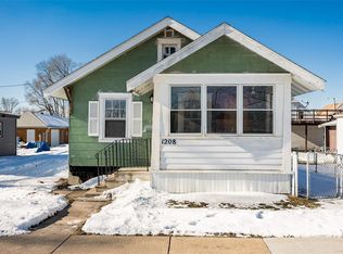 1208 L St SW, Cedar Rapids, IA 52404