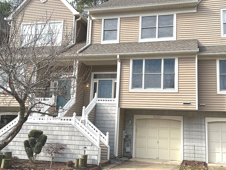 1st image of 40427 Breton View Dr