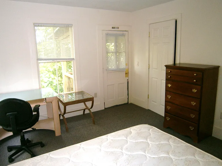 110 Highland Pl #2 — Photo 11