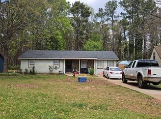6603 Bent Creek Dr, Rex, GA 30273