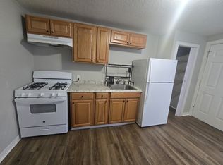 116 Old Foxon Rd #4A, New Haven, CT 06513