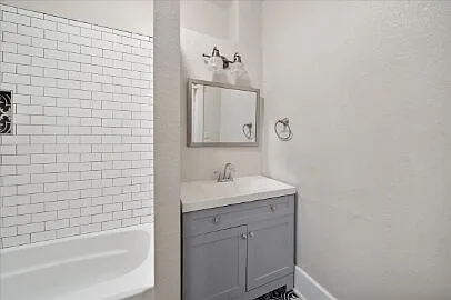 1326 Riverside Dr — Photo 29