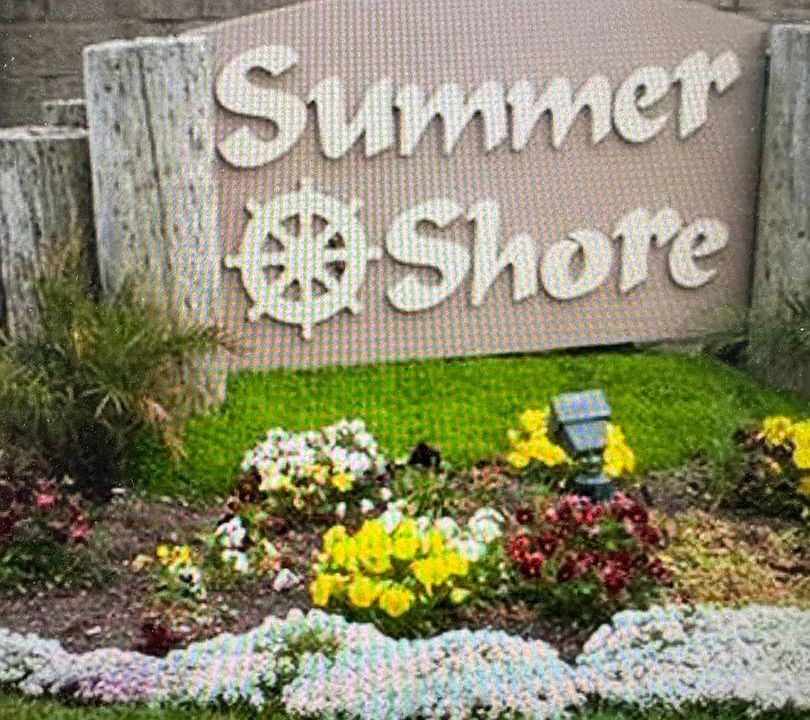 1st image of 3706 Summershore Ln