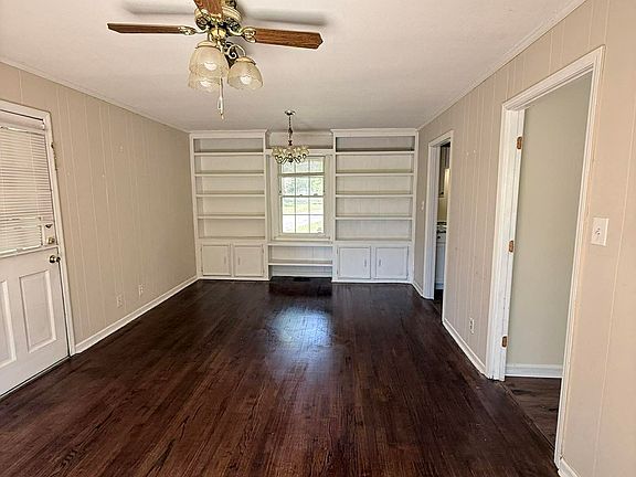 4th image of 681 Forest Lake Dr N