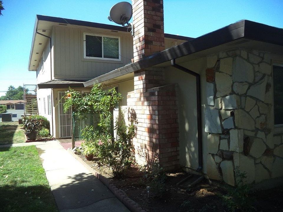 1st image of 4416 Greenholme Dr APT 2