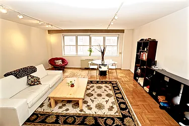 Rented by Bizzarro Agency