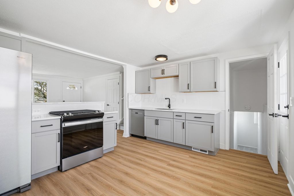 Real estate listing image