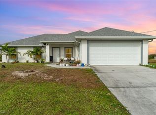 2501 E 17th St, Lehigh Acres, FL 33972