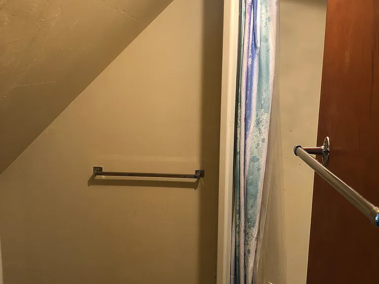 shower room (attached to bedroom)