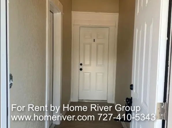 2906 Chestnut St, Tampa, FL 33607