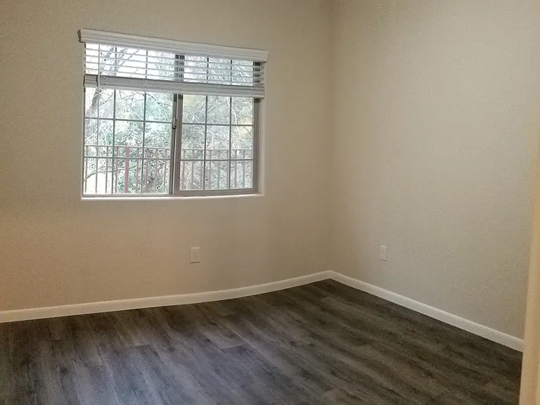 105B Jefferson St — Photo 6