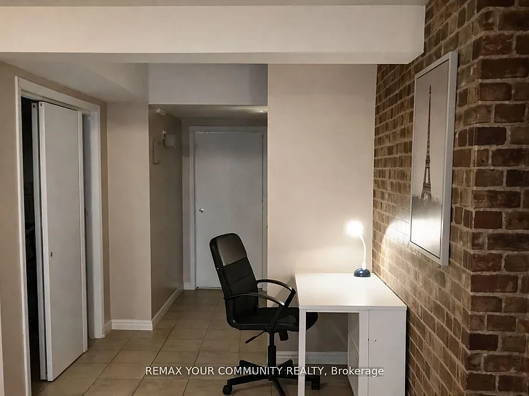 67 Castillian Dr #LOWER — Photo 5