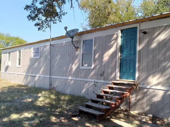 425 Young Rd, Millsap, TX 76066