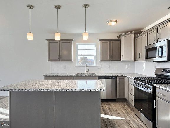 5th image of 148 Agate Ln Lot 106