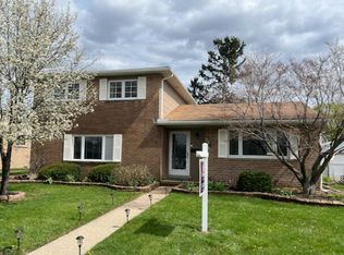 11423 Delvin Dr, Sterling Heights, MI 48314