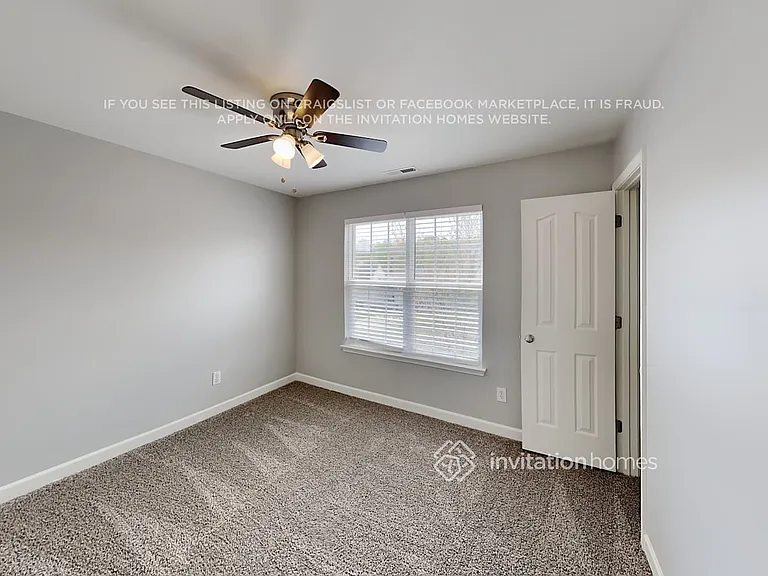 2435 Shad Ct — Photo 12