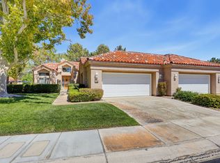 8166 Round Hills Cir, Las Vegas, NV 89113