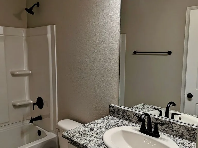 136 Segovia Way — Photo 15
