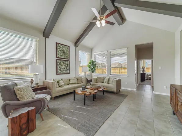4627 Vaughan Way, Iowa Colony, TX 77583