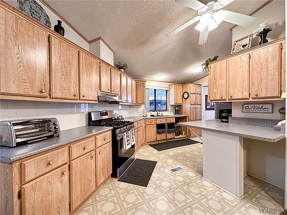 5th image of 2960 Silver Creek Road #201