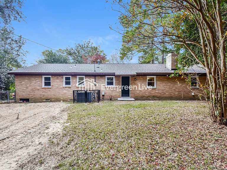 1004 Eastmont Dr — Photo 15