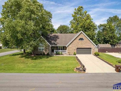 7550 E Lakewood Dr, Terre Haute, IN, 47802