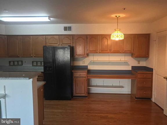 4th image of 15658 William Bayliss Ct