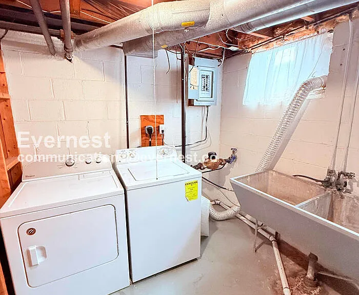 1789 Kings Ct #D — Photo 17