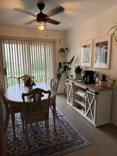 1601 Great Western Dr Photo 1