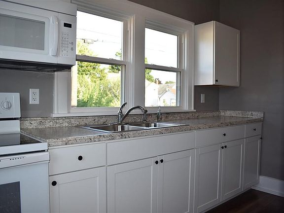 3rd image of 2903 Nursery Ct