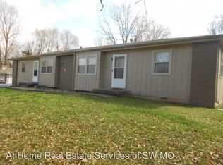 1154 S Oak Park Dr APT A, Springfield, MO 65802