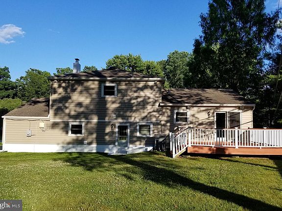 5th image of 2525 Dartmouth Woods Rd